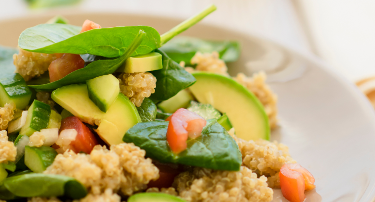 0092_quinoa_salad_740x400 plate of salad